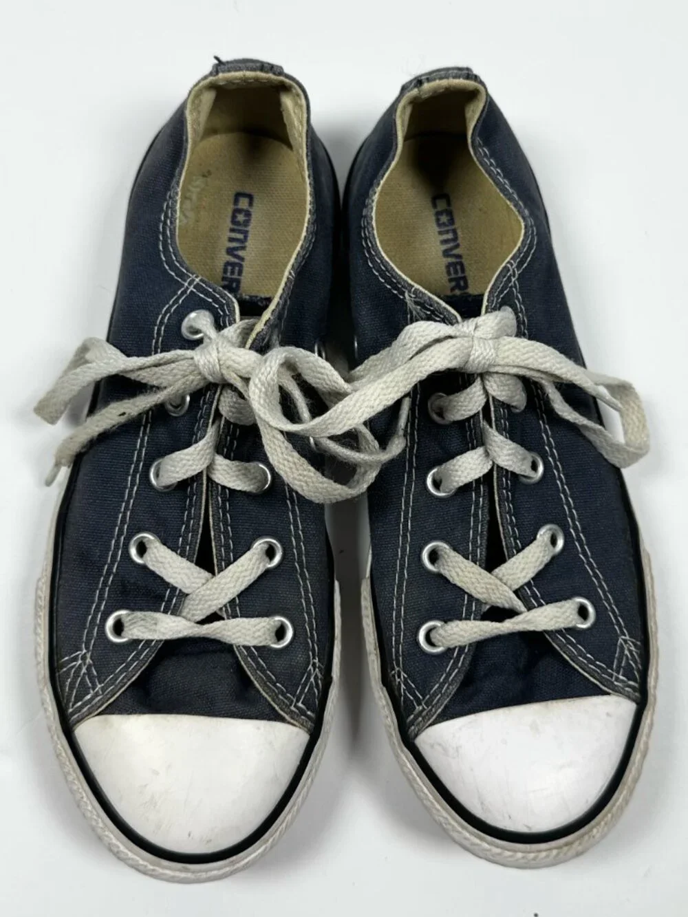 Converse Low Top Navy Youth Unisex Size 2 Casual Fashion Hipster Punk Retro